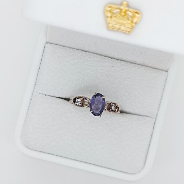 Silver 925 Ring with Amethyst