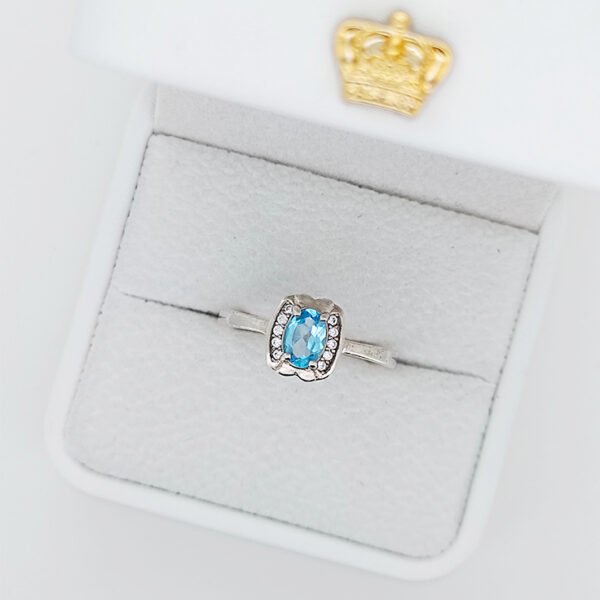 Silver 925 Ring with Blue Topaz